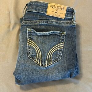Hollister Size 0R Bootcut Jeans